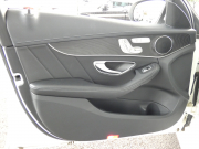 メルセデスベンツ Cクラス C200 ｱﾊﾞﾝｷﾞｬﾙﾄﾞ AMGﾗｲﾝ ﾚｻﾞｰｴｸｽｸﾙｰｼﾌﾞ&ﾚｰﾀﾞｰｾｰﾌﾃｨPKG　9速AT ｷｰﾚｽｺﾞｰ 黒本革/ｼｰﾄﾋｰﾀｰ HDDﾅﾋﾞTV Bｶﾒﾗ ﾍｯﾄﾞｱｯﾌﾟD 360度ﾄﾞﾗﾚｺ ﾊﾟﾄﾞﾙｼﾌﾄ ｴｱﾊﾞﾗﾝｽPKG 自動ﾄﾗﾝｸ LEDﾍｯﾄﾞﾗｲﾄ/自動HB AMGｴｱﾛ&18ｲﾝﾁAW　2年保証付