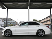 メルセデスベンツ Cクラス C200 ｱﾊﾞﾝｷﾞｬﾙﾄﾞ AMGﾗｲﾝ ﾚｻﾞｰｴｸｽｸﾙｰｼﾌﾞ&ﾚｰﾀﾞｰｾｰﾌﾃｨPKG　9速AT ｷｰﾚｽｺﾞｰ 黒本革/ｼｰﾄﾋｰﾀｰ HDDﾅﾋﾞTV Bｶﾒﾗ ﾍｯﾄﾞｱｯﾌﾟD 360度ﾄﾞﾗﾚｺ ﾊﾟﾄﾞﾙｼﾌﾄ ｴｱﾊﾞﾗﾝｽPKG 自動ﾄﾗﾝｸ LEDﾍｯﾄﾞﾗｲﾄ/自動HB AMGｴｱﾛ&18ｲﾝﾁAW　2年保証付