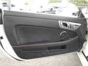 メルセデスベンツ SLCクラス SLC200 ｽﾎﾟｰﾂ ﾚｰﾀﾞｰｾｰﾌﾃｨPKG　ｷｰﾚｽｺﾞｰ 黒本革ｼｰﾄ/ﾋｰﾀｰ/ｴｱｽｶｰﾌ ﾏｼﾞｯｸｽｶｲﾙｰﾌ ｽﾎﾟｰﾂｴｸﾞｿﾞｰｽﾄ ﾅﾋﾞ 地ﾃﾞｼﾞ Appleｶｰﾌﾟﾚｲ ﾊﾞｯｸｶﾒﾗ harman/kardon ﾄﾞﾗﾚｺ ﾊﾟﾄﾞﾙｼﾌﾄ LEDﾗｲﾄ/自動HB AMGｴｱﾛ/18ｲﾝﾁAW　2年保証付