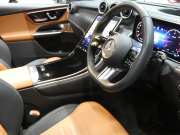 メルセデスベンツ GLC GLC220d 4MATIC AMGﾗｲﾝ&AMGﾚｻﾞｰｴｸｽｸﾙｰｼﾌﾞ&ﾄﾞﾗｲﾊﾞｰｽﾞPKG　ISG搭載 ﾌﾞﾗｳﾝ/ﾌﾞﾗｯｸ革 ﾊﾟﾉﾗﾏSR MBUXﾅﾋﾞ Aｶｰﾌﾟﾚｲ 地ﾃﾞｼﾞ 360度ｶﾒﾗ Burmester ﾍｯﾄﾞｱｯﾌﾟD ﾘｱｱｸｽﾙｽﾃｱﾘﾝｸﾞ 自動ﾘｱｹﾞｰﾄ /ﾌｯﾄOP　2年保証付