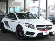 AMG GLA GLA45 AMG 4MATIC ｴﾃﾞｨｼｮﾝ1 ﾚｰﾀﾞｰｾｰﾌﾃｨPKG　300台限定 専用ｴｸｽﾃﾘｱ&ｲﾝﾃﾘｱ AMGﾊﾟﾌｫｰﾏﾝｽｼｰﾄ/ｽﾃｱﾘﾝｸﾞ AMGｴｱﾛ/20ｲﾝﾁAW 強化ﾌﾞﾚｰｷ&ｻｽﾍﾟﾝｼｮﾝ HDDﾅﾋﾞ 地ﾃﾞｼﾞ Bｶﾒﾗ BTｵｰﾃﾞｨｵ 自動ﾘｱｹﾞｰﾄ ﾊﾟｰｸﾄﾛﾆｯｸｾﾝｻｰ　2年保証付