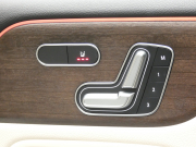 メルセデスベンツ Bクラス B180 ﾚｻﾞｰｴｸｽｸﾙｰｼﾌﾞ&ｱﾄﾞﾊﾞﾝｽﾄﾞ&ﾅﾋﾞｹﾞｰｼｮﾝ&ﾚｰﾀﾞｰｾｰﾌﾃｨPKG　meｺﾈｸﾄ ｷｰﾚｽｺﾞｰ ﾍﾞｰｼﾞｭ本革ｼｰﾄ/ﾋｰﾀｰ ﾊﾟﾉﾗﾏｻﾝﾙｰﾌ MBUXﾅﾋﾞ 地ﾃﾞｼﾞ 360度ｶﾒﾗ ｱﾄﾞﾊﾞﾝｽﾄﾞｻｳﾝﾄﾞ 前後ﾄﾞﾗﾚｺ 自動ﾘｱｹﾞｰﾄ/ﾌｯﾄOP LEDﾗｲﾄ　2年保証付