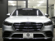 メルセデスベンツ Sクラス S500 4MATIC AMGﾗｲﾝ ﾚｻﾞｰｴｸｽｸﾙｰｼﾌﾞ&ﾍﾞｰｼｯｸPKG　ISG搭載 1ｵｰﾅｰ ﾅｯﾊﾟﾚｻﾞｰ/ﾋｰﾀｰ/ﾍﾞﾝﾁﾚｰﾀｰ/ﾏｯｻｰｼﾞ ﾊﾟﾉﾗﾏSR MBUXﾅﾋﾞTV 360ｶﾒﾗ Burmester 3DｺｯｸﾋﾟｯﾄD 前後ﾄﾞﾗﾚｺ ﾃﾞｼﾞﾀﾙLEDﾗｲﾄ AMGｴｱﾛ/20ｲﾝﾁAW　2年保証付