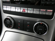 メルセデスベンツ SLKクラス SLK200 ｴｸｽｸﾙｰｼﾌﾞ ﾚｰﾀﾞｰｾｰﾌﾃｨPKG　9速AT 2,000ccEG 黒本革/ﾋｰﾀｰ/ｴｱｽｶｰﾌ ﾏｼﾞｯｸｽｶｲﾙｰﾌ HDDﾅﾋﾞ 地ﾃﾞｼﾞ ﾊﾞｯｸｶﾒﾗ ﾊﾟｰｸﾄﾛﾆｯｸ ﾄﾞﾗﾚｺ ﾀﾞｲﾅﾐｯｸﾊﾝﾄﾞﾘﾝｸﾞPKG AMGｴｱﾛ/18ｲﾝﾁAW　2年保証付