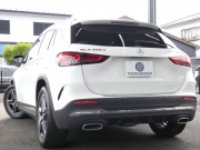 メルセデスベンツ GLA GLA200d 4MATIC AMGﾗｲﾝ AMGﾚｻﾞｰｴｸｽｸﾙｰｼﾌﾞ&ｱﾄﾞﾊﾞﾝｽﾄﾞ&ﾅﾋﾞ&ﾚｰﾀﾞｰｾｰﾌﾃｨPKG　meｺﾈｸﾄ 灰黒革 ﾊﾟﾉﾗﾏSR MBUXﾅﾋﾞTV 360ｶﾒﾗ ｱﾄﾞﾊﾞﾝｽﾄﾞｻｳﾝﾄﾞ ﾍｯﾄﾞｱｯﾌﾟD ﾃﾞｼﾞﾀﾙｲﾝﾅｰﾐﾗｰ 前後ﾄﾞﾗﾚｺ 自動ﾘｱｹﾞｰﾄ LEDﾗｲﾄ/自動HB　2年保証付
