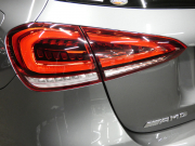 AMG Aクラス A35 4MATIC AMGｱﾄﾞﾊﾞﾝｽﾄﾞ&ﾅﾋﾞｹﾞｰｼｮﾝ&ﾚｰﾀﾞｰｾｰﾌﾃｨPKG　meｺﾈｸﾄ AMGｴｱﾛ 18ｲﾝﾁAW 赤黒革/ﾋｰﾀｰ ﾊﾟﾉﾗﾏｻﾝﾙｰﾌ MBUXﾅﾋﾞ 地ﾃﾞｼﾞ 360度ｶﾒﾗ ﾍｯﾄﾞｱｯﾌﾟD ｱﾄﾞﾊﾞﾝｽﾄﾞｻｳﾝﾄﾞ ﾀﾞｲﾅﾐｯｸｾﾚｸﾄ LEDﾍｯﾄﾞﾗｲﾄ　2年保証付