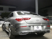 メルセデスベンツ CLAクラス CLA200d AMGﾗｲﾝ AMGﾚｻﾞｰｴｸｽｸﾙｰｼﾌﾞ&ｱﾄﾞﾊﾞﾝｽﾄﾞ&ﾅﾋﾞ&ﾚｰﾀﾞｰｾｰﾌﾃｨPKG　1ｵｰﾅｰ meｺﾈｸﾄ 灰黒革 ﾊﾟﾉﾗﾏSR MBUXﾅﾋﾞTV 360度ｶﾒﾗ ｱﾄﾞﾊﾞﾝｽﾄﾞｻｳﾝﾄﾞ ﾍｯﾄﾞｱｯﾌﾟD ﾜｲﾔﾚｽﾁｬｰｼﾞ LEDﾗｲﾄ/ｱﾀﾞﾌﾟﾃｨﾌﾞHB　2年保証付