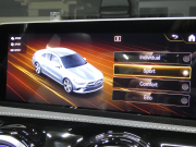 メルセデスベンツ CLAクラス CLA200d AMGﾗｲﾝ AMGﾚｻﾞｰｴｸｽｸﾙｰｼﾌﾞ&ｱﾄﾞﾊﾞﾝｽﾄﾞ&ﾅﾋﾞ&ﾚｰﾀﾞｰｾｰﾌﾃｨPKG　1ｵｰﾅｰ meｺﾈｸﾄ 灰黒革 ﾊﾟﾉﾗﾏSR MBUXﾅﾋﾞTV 360度ｶﾒﾗ ｱﾄﾞﾊﾞﾝｽﾄﾞｻｳﾝﾄﾞ ﾍｯﾄﾞｱｯﾌﾟD ﾜｲﾔﾚｽﾁｬｰｼﾞ LEDﾗｲﾄ/ｱﾀﾞﾌﾟﾃｨﾌﾞHB　2年保証付