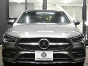 メルセデスベンツ CLAクラス CLA200d AMGﾗｲﾝ AMGﾚｻﾞｰｴｸｽｸﾙｰｼﾌﾞ&ｱﾄﾞﾊﾞﾝｽﾄﾞ&ﾅﾋﾞ&ﾚｰﾀﾞｰｾｰﾌﾃｨPKG　1ｵｰﾅｰ meｺﾈｸﾄ 灰黒革 ﾊﾟﾉﾗﾏSR MBUXﾅﾋﾞTV 360度ｶﾒﾗ ｱﾄﾞﾊﾞﾝｽﾄﾞｻｳﾝﾄﾞ ﾍｯﾄﾞｱｯﾌﾟD ﾜｲﾔﾚｽﾁｬｰｼﾞ LEDﾗｲﾄ/ｱﾀﾞﾌﾟﾃｨﾌﾞHB　2年保証付