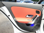 メルセデスベンツ CLAクラス CLA200d AMGﾗｲﾝ AMGﾚｻﾞｰｴｸｽｸﾙｰｼﾌﾞ&ｱﾄﾞﾊﾞﾝｽﾄﾞ&ﾅﾋﾞ&ﾚｰﾀﾞｰｾｰﾌﾃｨPKG　1ｵｰﾅｰ meｺﾈｸﾄ 赤黒革 ﾊﾟﾉﾗﾏSR MBUXﾅﾋﾞTV 360度ｶﾒﾗ ｱﾄﾞﾊﾞﾝｽﾄﾞｻｳﾝﾄﾞ ﾍｯﾄﾞｱｯﾌﾟD ﾜｲﾔﾚｽﾁｬｰｼﾞ 前後ﾄﾞﾗﾚｺ LEDﾗｲﾄ/ｱﾀﾞﾌﾟﾃｨﾌﾞHB　2年保証付