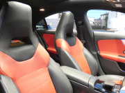 メルセデスベンツ CLAクラス CLA200d AMGﾗｲﾝ AMGﾚｻﾞｰｴｸｽｸﾙｰｼﾌﾞ&ｱﾄﾞﾊﾞﾝｽﾄﾞ&ﾅﾋﾞ&ﾚｰﾀﾞｰｾｰﾌﾃｨPKG　1ｵｰﾅｰ meｺﾈｸﾄ 赤黒革 ﾊﾟﾉﾗﾏSR MBUXﾅﾋﾞTV 360度ｶﾒﾗ ｱﾄﾞﾊﾞﾝｽﾄﾞｻｳﾝﾄﾞ ﾍｯﾄﾞｱｯﾌﾟD ﾜｲﾔﾚｽﾁｬｰｼﾞ 前後ﾄﾞﾗﾚｺ LEDﾗｲﾄ/ｱﾀﾞﾌﾟﾃｨﾌﾞHB　2年保証付