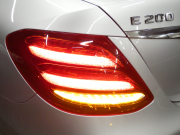 メルセデスベンツ Eクラス E200 ｱﾊﾞﾝｷﾞｬﾙﾄﾞ ｽﾎﾟｰﾂ ﾚｻﾞｰ&ﾚｰﾀﾞｰｾｰﾌﾃｨPKG　meｺﾈｸﾄ ﾅｯﾊﾟ黒革/前後ﾋｰﾀｰ ﾅﾋﾞ 地ﾃﾞｼﾞ AppleCarPlay 360度ｶﾒﾗ Burmester ﾍｯﾄﾞｱｯﾌﾟD ｴｱﾊﾞﾗﾝｽPKG 前後ﾄﾞﾗﾚｺ 自動ﾄﾗﾝｸ LEDﾗｲﾄ/自動HB AMGｴｱﾛ/19AW　2年保証付