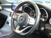 メルセデスベンツ Cクラス C200 4MATIC AVG AMGﾗｲﾝ ﾚｰﾀﾞｰｾｰﾌﾃｨPKG　後期 BSG搭載 9速AT meｺﾈｸﾄ ｷｰﾚｽｺﾞｰ 黒革ｼｰﾄ/ﾋｰﾀｰ HDDﾅﾋﾞ 地ﾃﾞｼﾞ Bｶﾒﾗ AppleCarPlay ﾊﾟﾄﾞﾙｼﾌﾄ 360度ﾄﾞﾗﾚｺ LEDﾗｲﾄ/自動HB ｱﾝﾋﾞｴﾝﾄﾗｲﾄ AMGｴｱﾛ/18AW　2年保証付