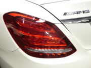 AMG Cクラス C63 ｴｸｽｸﾙｰｼﾌﾞ&ﾚｰﾀﾞｰｾｰﾌﾃｨPKG　AMG19ｲﾝﾁAW&AMGｴｱﾛ ﾌﾞﾗｯｸﾅｯﾊﾟﾚｻﾞｰ ﾅﾋﾞTV Bｶﾒﾗ Burmester 自動ﾄﾗﾝｸ/ﾌｯﾄOP ｴｱﾊﾞﾗﾝｽPKG/ﾊﾟﾌｭｰﾑｱﾄﾏｲｻﾞｰ AMGﾗｲﾄﾞｺﾝﾄﾛｰﾙｻｽ AMG強化ﾌﾞﾚｰｷ ﾄﾞﾗﾚｺ LEDﾍｯﾄﾞﾗｲﾄ/ｵｰﾄHB　2年保証付