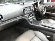 メルセデスベンツ SLクラス SL350 AMGｽﾎﾟｰﾂ&ABC&ﾚｰﾀﾞｰｾｰﾌﾃｨPKG　AMGｴｱﾛ/19ｲﾝﾁAW ﾏｼﾞｯｸｽｶｲﾙｰﾌ ｷｰﾚｽｺﾞｰ 黒革/ﾍﾞﾝﾁﾚｰﾀｰ HDDﾅﾋﾞ 地ﾃﾞｼﾞ Bｶﾒﾗ BTｵｰﾃﾞｨｵ ﾊﾟﾄﾞﾙｼﾌﾄ 自動ﾄﾗﾝｸ/ﾌｯﾄOP付 ABCｻｽﾍﾟﾝｼｮﾝ ｷｾﾉﾝ/自動HB ｱﾝﾋﾞｴﾝﾄﾗｲﾄ　2年保証付
