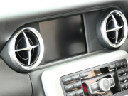 メルセデスベンツ SLKクラス SLK200 ﾄﾚﾝﾄﾞ+ AMGｽﾎﾟｰﾂ&ﾚｰﾀﾞｰｾｰﾌﾃｨPKG　AMGｴｱﾛ&18AW ﾄﾗﾝｸｽﾎﾟｲﾗｰ 黒本革/ｼｰﾄﾋｰﾀｰ/ｴｱｽｶｰﾌ ﾚｯﾄﾞｼｰﾄﾍﾞﾙﾄ HDDﾅﾋﾞ 地ﾃﾞｼﾞ ﾊﾟﾄﾞﾙｼﾌﾄ ｷｾﾉﾝﾗｲﾄ/ｱﾀﾞﾌﾟﾃｨﾌﾞHB　2年保証付