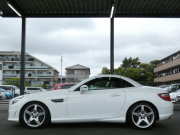 メルセデスベンツ SLKクラス SLK200 ﾄﾚﾝﾄﾞ+ AMGｽﾎﾟｰﾂ&ﾚｰﾀﾞｰｾｰﾌﾃｨPKG　AMGｴｱﾛ&18AW ﾄﾗﾝｸｽﾎﾟｲﾗｰ 黒本革/ｼｰﾄﾋｰﾀｰ/ｴｱｽｶｰﾌ ﾚｯﾄﾞｼｰﾄﾍﾞﾙﾄ HDDﾅﾋﾞ 地ﾃﾞｼﾞ ﾊﾟﾄﾞﾙｼﾌﾄ ｷｾﾉﾝﾗｲﾄ/ｱﾀﾞﾌﾟﾃｨﾌﾞHB　2年保証付