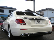 メルセデスベンツ Eクラス E400 4MATIC ｴｸｽｸﾙｰｼﾌﾞ&ﾚｰﾀﾞｰｾｰﾌﾃｨPKG　ﾅｯﾊﾟ黒革/前後ﾋｰﾀｰ ﾊﾟﾉﾗﾏｻﾝﾙｰﾌ HDDﾅﾋﾞ 地ﾃﾞｼﾞ TVｷｬﾝｾﾗｰ AppleCarPlay 360度ｶﾒﾗ 純正ﾄﾞﾗﾚｺ Burmester ｴｱﾊﾞﾗﾝｽPKG 自動ﾄﾗﾝｸ/ﾌｯﾄOP LEDﾗｲﾄ/自動HB　2年保証付