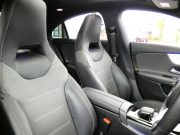 メルセデスベンツ CLAクラス CLA200d AMGﾗｲﾝ AMGﾚｻﾞｰｴｸｽｸﾙｰｼﾌﾞ&ｱﾄﾞﾊﾞﾝｽﾄﾞ&ﾅﾋﾞ&ﾚｰﾀﾞｰｾｰﾌﾃｨPKG　meｺﾈｸﾄ 灰黒革 ﾊﾟﾉﾗﾏSR MBUXﾅﾋﾞTV 360度ｶﾒﾗ ｱﾄﾞﾊﾞﾝｽﾄﾞｻｳﾝﾄﾞ ﾍｯﾄﾞｱｯﾌﾟD ﾜｲﾔﾚｽﾁｬｰｼﾞ LEDﾗｲﾄ/ｱﾀﾞﾌﾟﾃｨﾌﾞHB　2年保証付