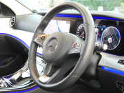 メルセデスベンツ Eクラス E220d 4MATIC ｵｰﾙﾃﾚｲﾝ ｴｸｽｸﾙｰｼﾌﾞ&ﾚｰﾀﾞｰｾｰﾌﾃｨPKG　meｺﾈｸﾄ 黒本革/ﾍﾞﾝﾁﾚｰﾀｰ/前後ﾋｰﾀｰ ﾊﾟﾉﾗﾏSR ﾅﾋﾞ 地ﾃﾞｼﾞ 360度ｶﾒﾗ AppleCarPlay Burmester ﾍｯﾄﾞｱｯﾌﾟD ｴｱﾊﾞﾗﾝｽPKG 自動ﾘｱｹﾞｰﾄ/ﾌｯﾄOP LEDﾗｲﾄ/自動HB　2年保証付