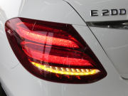 メルセデスベンツ Eクラス E200 ｱﾊﾞﾝｷﾞｬﾙﾄﾞ ﾚｻﾞｰ&ﾚｰﾀﾞｰｾｰﾌﾃｨPKG　ｷｰﾚｽｺﾞｰ 黒本革ｼｰﾄ/前後ﾋｰﾀｰ HDDﾅﾋﾞ 地ﾃﾞｼﾞ 360度ｶﾒﾗ AppleCarPlay Burmester ﾄﾞﾗﾚｺ ｴｱﾊﾞﾗﾝｽPKG 自動ﾄﾗﾝｸ ﾊﾟﾄﾞﾙｼﾌﾄ LEDﾗｲﾄ ｱﾝﾋﾞｴﾝﾄﾗｲﾄ　2年保証付