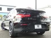 AMG GLCクーペ GLC43 4MATIC ｸｰﾍﾟ ﾚｻﾞｰｴｸｽｸﾙｰｼﾌﾞ&ﾅｲﾄ&ﾚｰﾀﾞｰｾｰﾌﾃｨPKG　AMGｴｱﾛ/21ｲﾝﾁAW ﾊﾟﾅﾒﾘｶｰﾅｸﾞﾘﾙ 黒本革 ｻﾝﾙｰﾌ HDDﾅﾋﾞ 地ﾃﾞｼﾞ 360度ｶﾒﾗ Burmester LEDﾍｯﾄﾞﾗｲﾄ ｵｰﾄﾘｱｹﾞｰﾄ ｴｱﾊﾞﾗﾝｽPKG ﾍｯﾄﾞｱｯﾌﾟD　2年保証付