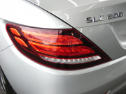 メルセデスベンツ SLCクラス SLCクラス SLC200 ｽﾎﾟｰﾂ ﾚｰﾀﾞｰｾｰﾌﾃｨPKG　ｷｰﾚｽｺﾞｰ 黒本革ｼｰﾄ/ﾋｰﾀｰ/ｴｱｽｶｰﾌ ﾏｼﾞｯｸｽｶｲﾙｰﾌ ｽﾎﾟｰﾂｴｸﾞｿﾞｰｽﾄ ﾅﾋﾞ 地ﾃﾞｼﾞ Appleｶｰﾌﾟﾚｲ ﾊﾞｯｸｶﾒﾗ harman/kardon 360度ﾄﾞﾗﾚｺ ﾊﾟﾄﾞﾙｼﾌﾄ LEDﾗｲﾄ/自動HB AMGｴｱﾛ/18ｲﾝﾁAW　2年保証付