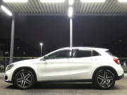 メルセデスベンツ GLA GLA250 4MATIC ﾚｰﾀﾞｰｾｰﾌﾃｨPKG　後期  受注生産ﾓﾃﾞﾙ 1ｵｰﾅｰ ｷｰﾚｽｺﾞｰ 黒本革ｼｰﾄ/ﾋｰﾀｰ ﾊﾟﾉﾗﾏｻﾝﾙｰﾌ ﾅﾋﾞ 地ﾃﾞｼﾞ Bｶﾒﾗ AppleCarPlay 前後ﾄﾞﾗﾚｺ GPSﾚｰﾀﾞｰ 自動ﾘｱｹﾞｰﾄ/ﾌｯﾄOP LEDﾗｲﾄ/自動HB ｱﾝﾋﾞｴﾝﾄﾗｲﾄ　2年保証付