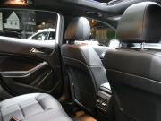メルセデスベンツ GLA GLA250 4MATIC ﾚｰﾀﾞｰｾｰﾌﾃｨPKG　後期  受注生産ﾓﾃﾞﾙ 1ｵｰﾅｰ ｷｰﾚｽｺﾞｰ 黒本革ｼｰﾄ/ﾋｰﾀｰ ﾊﾟﾉﾗﾏｻﾝﾙｰﾌ ﾅﾋﾞ 地ﾃﾞｼﾞ Bｶﾒﾗ AppleCarPlay 前後ﾄﾞﾗﾚｺ GPSﾚｰﾀﾞｰ 自動ﾘｱｹﾞｰﾄ/ﾌｯﾄOP LEDﾗｲﾄ/自動HB ｱﾝﾋﾞｴﾝﾄﾗｲﾄ　2年保証付