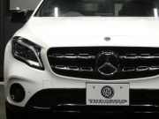 メルセデスベンツ GLA GLA250 4MATIC ﾚｰﾀﾞｰｾｰﾌﾃｨPKG　後期  受注生産ﾓﾃﾞﾙ 1ｵｰﾅｰ ｷｰﾚｽｺﾞｰ 黒本革ｼｰﾄ/ﾋｰﾀｰ ﾊﾟﾉﾗﾏｻﾝﾙｰﾌ ﾅﾋﾞ 地ﾃﾞｼﾞ Bｶﾒﾗ AppleCarPlay 前後ﾄﾞﾗﾚｺ GPSﾚｰﾀﾞｰ 自動ﾘｱｹﾞｰﾄ/ﾌｯﾄOP LEDﾗｲﾄ/自動HB ｱﾝﾋﾞｴﾝﾄﾗｲﾄ　2年保証付