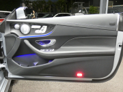 メルセデスベンツ Eクラス E200 ｶﾌﾞﾘｵﾚ ｽﾎﾟｰﾂ ﾚｻﾞｰ&ﾚｰﾀﾞｰｾｰﾌﾃｨPKG　後期 BSG搭載 ﾌﾞﾗｯｸ幌 AMGｴｱﾛ&19AW ﾅｯﾊﾟ革/ﾋｰﾀｰ/ｴｱｽｶｰﾌ MBUXﾅﾋﾞ 地ﾃﾞｼﾞ AppleCarPlay 360度ｶﾒﾗ Burmester ﾍｯﾄﾞｱｯﾌﾟD ｴｱﾊﾞﾗﾝｽPKG LEDﾗｲﾄ/自動HB　2年保証付