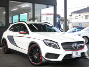 AMG GLA GLA45 AMG 4MATIC ｴﾃﾞｨｼｮﾝ1 ﾚｰﾀﾞｰｾｰﾌﾃｨPKG　300台限定 専用ｴｸｽﾃﾘｱ&ｲﾝﾃﾘｱ AMGﾊﾟﾌｫｰﾏﾝｽｼｰﾄ/ｽﾃｱﾘﾝｸﾞ AMGｴｱﾛ/20ｲﾝﾁAW 強化ﾌﾞﾚｰｷ&ｻｽﾍﾟﾝｼｮﾝ HDDﾅﾋﾞ 地ﾃﾞｼﾞ Bｶﾒﾗ BTｵｰﾃﾞｨｵ 前後ﾄﾞﾗﾚｺ 自動ﾘｱｹﾞｰﾄ　2年保証付