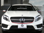 AMG GLA GLA45 AMG 4MATIC ｴﾃﾞｨｼｮﾝ1 ﾚｰﾀﾞｰｾｰﾌﾃｨPKG　300台限定 専用ｴｸｽﾃﾘｱ&ｲﾝﾃﾘｱ AMGﾊﾟﾌｫｰﾏﾝｽｼｰﾄ/ｽﾃｱﾘﾝｸﾞ AMGｴｱﾛ/20ｲﾝﾁAW 強化ﾌﾞﾚｰｷ&ｻｽﾍﾟﾝｼｮﾝ HDDﾅﾋﾞ 地ﾃﾞｼﾞ Bｶﾒﾗ BTｵｰﾃﾞｨｵ 前後ﾄﾞﾗﾚｺ 自動ﾘｱｹﾞｰﾄ　2年保証付