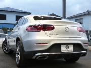 メルセデスベンツ GLCクーペ GLC300 4MATIC ｸｰﾍﾟ AMGﾗｲﾝ ﾚｻﾞｰｴｸｽｸﾙｰｼﾌﾞ&ﾚｰﾀﾞｰｾｰﾌﾃｨPKG　後期 meｺﾈｸﾄ AMGｴｱﾛ&20AW 黒革/ﾍﾞﾝﾁﾚｰﾀｰ/ﾏｯｻｰｼﾞ ｻﾝﾙｰﾌ MBUXﾅﾋﾞ 地ﾃﾞｼﾞ 360度ｶﾒﾗ ﾄﾞﾗﾚｺ Burmester ﾍｯﾄﾞｱｯﾌﾟD 自動ﾘｱｹﾞｰﾄ/ﾌｯﾄOP LEDﾍｯﾄﾞﾗｲﾄ　2年保証付