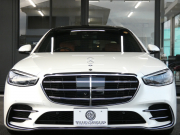 メルセデスベンツ Sクラス S500 4MATIC AMGﾗｲﾝ&ﾚｻﾞｰｴｸｽｸﾙｰｼﾌﾞ&ﾍﾞｰｼｯｸPKG　ISG搭載 ﾌﾞﾗｳﾝﾚｻﾞｰ/ﾋｰﾀｰ/ﾍﾞﾝﾁﾚｰﾀｰ ﾊﾟﾉﾗﾏSR MBUXﾅﾋﾞTV AppleCarPlay 360ｶﾒﾗ Burmester ﾍｯﾄﾞｱｯﾌﾟD 自動ﾄﾗﾝｸ/ﾌｯﾄOP ﾃﾞｼﾞﾀﾙLEDﾗｲﾄ AMGｴｱﾛ/20ｲﾝﾁAW　2年保証付