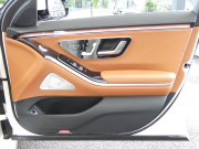 メルセデスベンツ Sクラス S500 4MATIC AMGﾗｲﾝ&ﾚｻﾞｰｴｸｽｸﾙｰｼﾌﾞ&ﾍﾞｰｼｯｸPKG　ISG搭載 ﾌﾞﾗｳﾝﾚｻﾞｰ/ﾋｰﾀｰ/ﾍﾞﾝﾁﾚｰﾀｰ ﾊﾟﾉﾗﾏSR MBUXﾅﾋﾞTV AppleCarPlay 360ｶﾒﾗ Burmester ﾍｯﾄﾞｱｯﾌﾟD 自動ﾄﾗﾝｸ/ﾌｯﾄOP ﾃﾞｼﾞﾀﾙLEDﾗｲﾄ AMGｴｱﾛ/20ｲﾝﾁAW　2年保証付