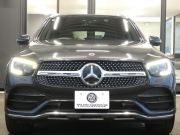 メルセデスベンツ GLC GLC300 4MATIC AMGﾗｲﾝ ﾚｻﾞｰｴｸｽｸﾙｰｼﾌﾞ&ﾚｰﾀﾞｰｾｰﾌﾃｨPKG　後期 1ｵｰﾅｰ meｺﾈｸﾄ AMGｴｱﾛ&20AW 黒本革/ﾍﾞﾝﾁﾚｰﾀｰ/ﾏｯｻｰｼﾞ ﾊﾟﾉﾗﾏSR MBUXﾅﾋﾞ 地ﾃﾞｼﾞ 360度ｶﾒﾗ ﾄﾞﾗﾚｺ Burmester ﾍｯﾄﾞｱｯﾌﾟD 自動ﾘｱｹﾞｰﾄ/ﾌｯﾄOP LEDﾍｯﾄﾞﾗｲﾄ　2年保証付