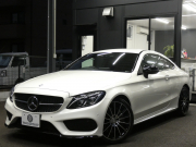 メルセデスベンツ Cクラス C300 ｸｰﾍﾟ ｽﾎﾟｰﾂ ﾚｰﾀﾞｰｾｰﾌﾃｨPKG　受注生産ﾓﾃﾞﾙ  高出力E/G 専用ｴｸｽﾃﾘｱ ｷｰﾚｽｺﾞｰ 黒本革ｼｰﾄ/ﾋｰﾀｰ HDDﾅﾋﾞ 地ﾃﾞｼﾞ Bｶﾒﾗ 前後ﾄﾞﾗﾚｺ ｴｱﾊﾞﾗﾝｽPKG ﾊﾟｰｸﾄﾛﾆｯｸ LEDﾗｲﾄ/自動HB AMGｴｱﾛ 専用AMG19AW　2年保証付