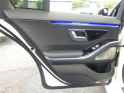 メルセデスベンツ Sクラス S400d 4MATIC AMGﾗｲﾝ ﾚｻﾞｰｴｸｽｸﾙｰｼﾌﾞ&ﾍﾞｰｼｯｸPKG　1ｵｰﾅｰ ﾌﾞﾗｯｸﾚｻﾞｰ/ﾋｰﾀｰ/ﾍﾞﾝﾁﾚｰﾀｰ ﾊﾟﾉﾗﾏSR MBUXﾅﾋﾞTV AppleCarPlay 360ｶﾒﾗ Burmester ﾍｯﾄﾞｱｯﾌﾟD 自動ﾄﾗﾝｸ/ﾌｯﾄOP ﾃﾞｼﾞﾀﾙLEDﾗｲﾄ AMGｴｱﾛ/20ｲﾝﾁAW　2年保証付