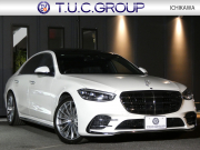 メルセデスベンツ Sクラス S400d 4MATIC AMGﾗｲﾝ ﾚｻﾞｰｴｸｽｸﾙｰｼﾌﾞ&ﾍﾞｰｼｯｸPKG　1ｵｰﾅｰ ﾌﾞﾗｯｸﾚｻﾞｰ/ﾋｰﾀｰ/ﾍﾞﾝﾁﾚｰﾀｰ ﾊﾟﾉﾗﾏSR MBUXﾅﾋﾞTV AppleCarPlay 360ｶﾒﾗ Burmester ﾍｯﾄﾞｱｯﾌﾟD 自動ﾄﾗﾝｸ/ﾌｯﾄOP ﾃﾞｼﾞﾀﾙLEDﾗｲﾄ AMGｴｱﾛ/20ｲﾝﾁAW　2年保証付