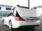メルセデスベンツ SLクラス SL350 AMGｽﾎﾟｰﾂ&ABC&ﾚｰﾀﾞｰｾｰﾌﾃｨPKG　AMGｴｱﾛ/19ｲﾝﾁAW ﾏｼﾞｯｸｽｶｲﾙｰﾌ ｷｰﾚｽｺﾞｰ 赤革/ﾍﾞﾝﾁﾚｰﾀｰ HDDﾅﾋﾞ 地ﾃﾞｼﾞ Bｶﾒﾗ BTｵｰﾃﾞｨｵ harman/kardon ﾊﾟﾄﾞﾙｼﾌﾄ 自動ﾄﾗﾝｸ/ﾌｯﾄOP付 ｷｾﾉﾝ/自動HB ｱﾝﾋﾞｴﾝﾄﾗｲﾄ　2年保証付