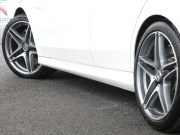 AMG Cクラス C63 ｴｸｽｸﾙｰｼﾌﾞ&ﾚｰﾀﾞｰｾｰﾌﾃｨPKG　1ｵｰﾅｰ AMG19ｲﾝﾁAW&AMGｴｱﾛ ﾌﾞﾗｯｸﾅｯﾊﾟﾚｻﾞｰ ﾅﾋﾞTV Bｶﾒﾗ Burmester 純正ﾄﾞﾗﾚｺ 自動ﾄﾗﾝｸ/ﾌｯﾄOP ｴｱﾊﾞﾗﾝｽPKG/ﾊﾟﾌｭｰﾑｱﾄﾏｲｻﾞｰ AMGﾗｲﾄﾞｺﾝﾄﾛｰﾙｻｽ AMG強化ﾌﾞﾚｰｷ LEDﾍｯﾄﾞﾗｲﾄ　2年保証付