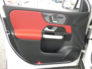 AMG GLB GLB35 4MATIC AMGﾊﾟﾌｫｰﾏﾝｽ&ｱﾄﾞﾊﾞﾝｽﾄﾞ&ﾅﾋﾞｹﾞｰｼｮﾝ&ﾚｰﾀﾞｰｾｰﾌﾃｨPKG　1ｵｰﾅｰ meｺﾈｸﾄ AMGｴｱﾛ/19ｲﾝﾁｱﾙﾐ ﾊﾟﾌｫｰﾏﾝｽｽﾃｱﾘﾝｸﾞ/ｽｲｯﾁ 赤黒革/ﾍﾞﾝﾁﾚｰﾀｰ ﾊﾟﾉﾗﾏｻﾝﾙｰﾌ MBUXﾅﾋﾞ 地ﾃﾞｼﾞ 360度ｶﾒﾗ ﾍｯﾄﾞｱｯﾌﾟD　2年保証付