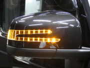 メルセデスベンツ Gクラス G350d ﾗｸﾞｼﾞｭｱﾘｰPKG　ﾃﾞｨｽﾄﾛﾆｯｸﾌﾟﾗｽ 245psE/G AMGｵｰﾊﾞｰﾌｪﾝﾀﾞｰ 黒本革ｼｰﾄ/前後ﾋｰﾀｰ HDDﾅﾋﾞ 地ﾃﾞｼﾞ ﾊﾞｯｸ&ｻｲﾄﾞｶﾒﾗ harman/kardon BTｵｰﾃﾞｨｵ ﾊﾟﾄﾞﾙｼﾌﾄ ﾊﾟｰｸﾄﾛﾆｯｸｾﾝｻｰ 純正18ｲﾝﾁAW ｷｾﾉﾝﾗｲﾄ　2年保証付