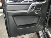 メルセデスベンツ Gクラス G350d ﾗｸﾞｼﾞｭｱﾘｰPKG　ﾃﾞｨｽﾄﾛﾆｯｸﾌﾟﾗｽ 245psE/G AMGｵｰﾊﾞｰﾌｪﾝﾀﾞｰ 黒本革ｼｰﾄ/前後ﾋｰﾀｰ HDDﾅﾋﾞ 地ﾃﾞｼﾞ ﾊﾞｯｸ&ｻｲﾄﾞｶﾒﾗ harman/kardon BTｵｰﾃﾞｨｵ ﾊﾟﾄﾞﾙｼﾌﾄ ﾊﾟｰｸﾄﾛﾆｯｸｾﾝｻｰ 純正18ｲﾝﾁAW ｷｾﾉﾝﾗｲﾄ　2年保証付