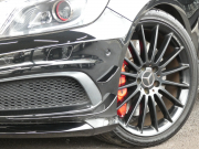AMG Aクラス A45 AMG 4MATIC ｴﾃﾞｨｼｮﾝ1 ｾｰﾌﾃｨPKG　200台限定 専用ｴｸｽﾃﾘｱ&ｲﾝﾃﾘｱ AMGﾊﾟﾌｫｰﾏﾝｽｼｰﾄ/ｽﾃｱﾘﾝｸﾞ AMGｴｱﾛ/19ｲﾝﾁAW 強化ﾌﾞﾚｰｷ&ｻｽﾍﾟﾝｼｮﾝ HDDﾅﾋﾞ 地ﾃﾞｼﾞ Bｶﾒﾗ BTｵｰﾃﾞｨｵ ﾊﾟｰｸﾄﾛﾆｯｸ ﾃﾞｨｽﾄﾛﾆｯｸﾌﾟﾗｽ　2年保証付