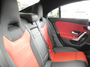 メルセデスベンツ CLAクラス CLA200d AMGﾗｲﾝ AMGﾚｻﾞｰｴｸｽｸﾙｰｼﾌﾞ&ｱﾄﾞﾊﾞﾝｽﾄﾞ&ﾅﾋﾞ&ﾚｰﾀﾞｰｾｰﾌﾃｨPKG　meｺﾈｸﾄ 赤黒革 ﾊﾟﾉﾗﾏSR MBUXﾅﾋﾞTV 360度ｶﾒﾗ ｱﾄﾞﾊﾞﾝｽﾄﾞｻｳﾝﾄﾞ ﾍｯﾄﾞｱｯﾌﾟD ﾜｲﾔﾚｽﾁｬｰｼﾞ ﾄﾞﾗﾚｺ LEDﾗｲﾄ/ｱﾀﾞﾌﾟﾃｨﾌﾞHB　2年保証付