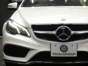 メルセデスベンツ Eクラス E250 ｶﾌﾞﾘｵﾚ AMGｽﾎﾟｰﾂ&ｺﾝﾌｫｰﾄ&ﾚｰﾀﾞｰｾｰﾌﾃｨPKG　後期 ﾌﾞﾗｳﾝｿﾌﾄﾄｯﾌﾟ AMGｴｱﾛ&18AW ﾄﾗﾝｸｽﾎﾟｲﾗｰ ｷｰﾚｽｺﾞｰ 茶本革/ﾋｰﾀｰ/ｴｱｽｶｰﾌ ｴｱｶﾞｲﾄﾞ ﾅﾋﾞ 地ﾃﾞｼﾞ ﾊﾞｯｸｶﾒﾗ 純正ﾄﾞﾗﾚｺ LEDﾍｯﾄﾞﾗｲﾄ/自動ﾊｲﾋﾞｰﾑ　2年保証付