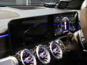 AMG GLB GLB35 4MATIC AMGﾊﾟﾌｫｰﾏﾝｽ&ｱﾄﾞﾊﾞﾝｽﾄﾞ&ﾅﾋﾞｹﾞｰｼｮﾝ&ﾚｰﾀﾞｰｾｰﾌﾃｨPKG　meｺﾈｸﾄ AMGｴｱﾛ/19ｲﾝﾁｱﾙﾐ ﾊﾟﾌｫｰﾏﾝｽｽﾃｱﾘﾝｸﾞ/ｽｲｯﾁ 灰黒革/ﾍﾞﾝﾁﾚｰﾀｰ ﾊﾟﾉﾗﾏｻﾝﾙｰﾌ MBUXﾅﾋﾞ 地ﾃﾞｼﾞ 360度ｶﾒﾗ ﾍｯﾄﾞｱｯﾌﾟD 前後ﾄﾞﾗﾚｺ　2年保証付