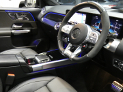 AMG GLB GLB35 4MATIC AMGﾊﾟﾌｫｰﾏﾝｽ&ｱﾄﾞﾊﾞﾝｽﾄﾞ&ﾅﾋﾞｹﾞｰｼｮﾝ&ﾚｰﾀﾞｰｾｰﾌﾃｨPKG　meｺﾈｸﾄ AMGｴｱﾛ/19ｲﾝﾁｱﾙﾐ ﾊﾟﾌｫｰﾏﾝｽｽﾃｱﾘﾝｸﾞ/ｽｲｯﾁ 灰黒革/ﾍﾞﾝﾁﾚｰﾀｰ ﾊﾟﾉﾗﾏｻﾝﾙｰﾌ MBUXﾅﾋﾞ 地ﾃﾞｼﾞ 360度ｶﾒﾗ ﾍｯﾄﾞｱｯﾌﾟD 前後ﾄﾞﾗﾚｺ　2年保証付